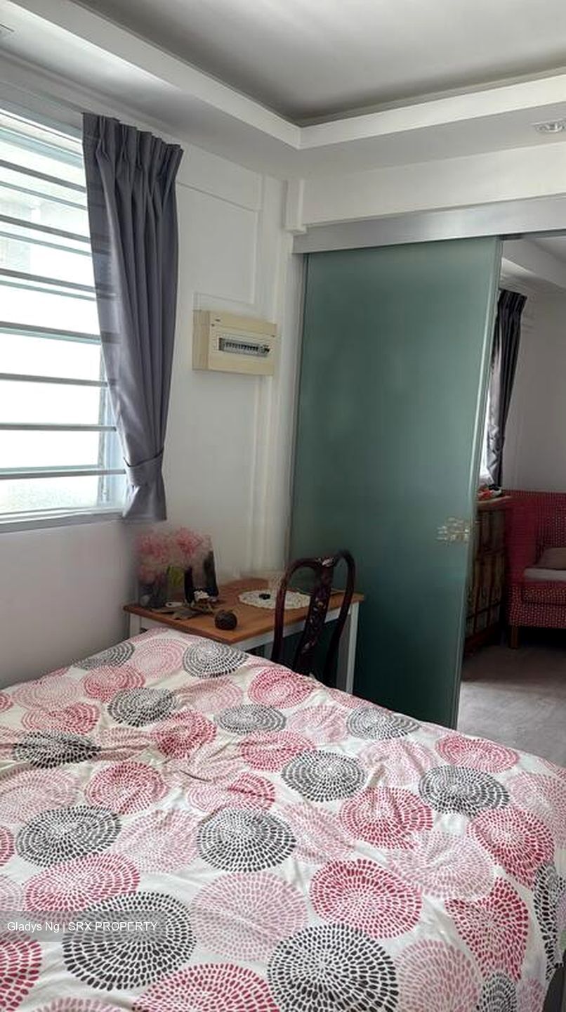 Blk 83 Commonwealth Heights (Queenstown), HDB 3 Rooms #452360531